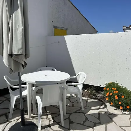 Holiday home Maison 2 Pieces Avec Mezzanine, Piscine Chauffee, Proche Mer, Parking Prive - - Fr-1-224a-7 *