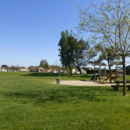 Maison 2 Pieces Bretignolles-Sur-Mer, 4 Personnes, Piscine - Fr-1-224A-7